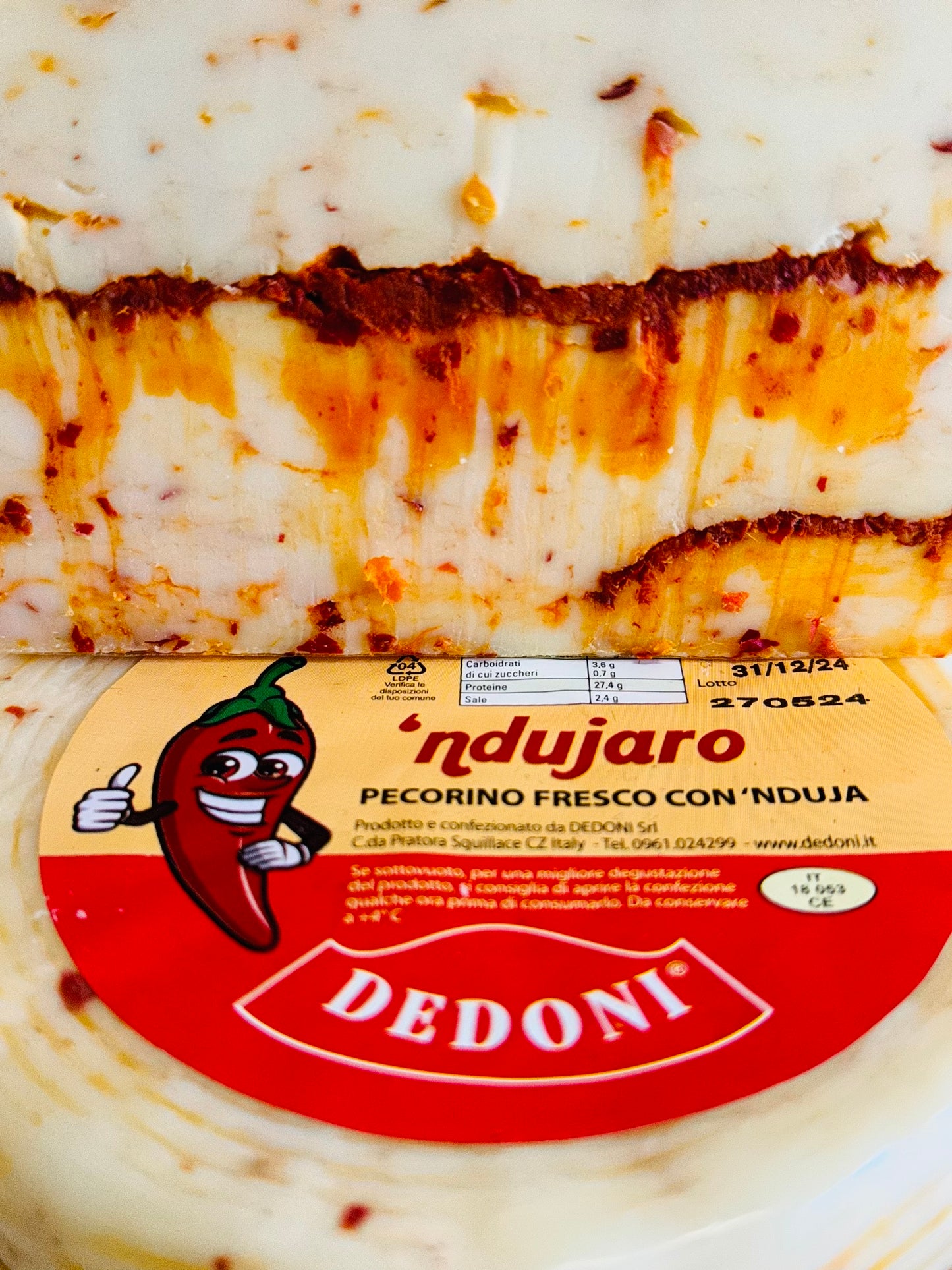 Formaggio pecorino con nduja