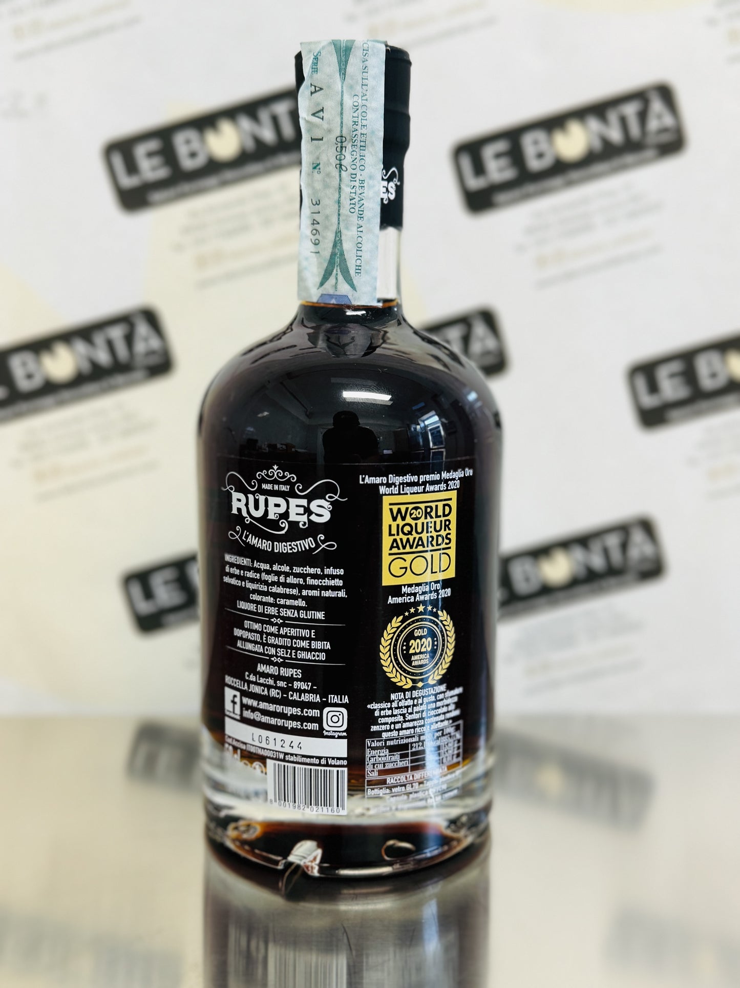 Amaro Rupes