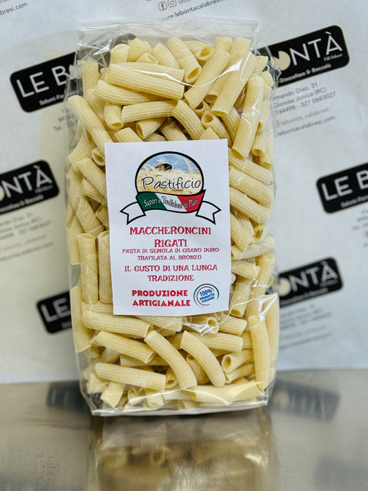 Pasta maccheroni rigati